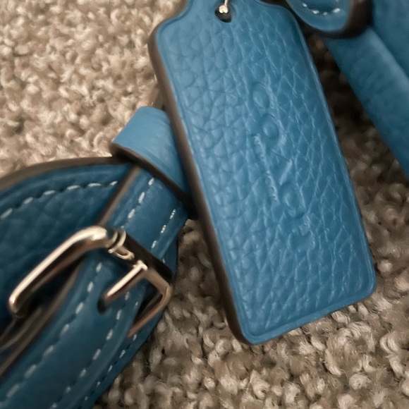 Coach purse crossbody - Picture 6 of 8
